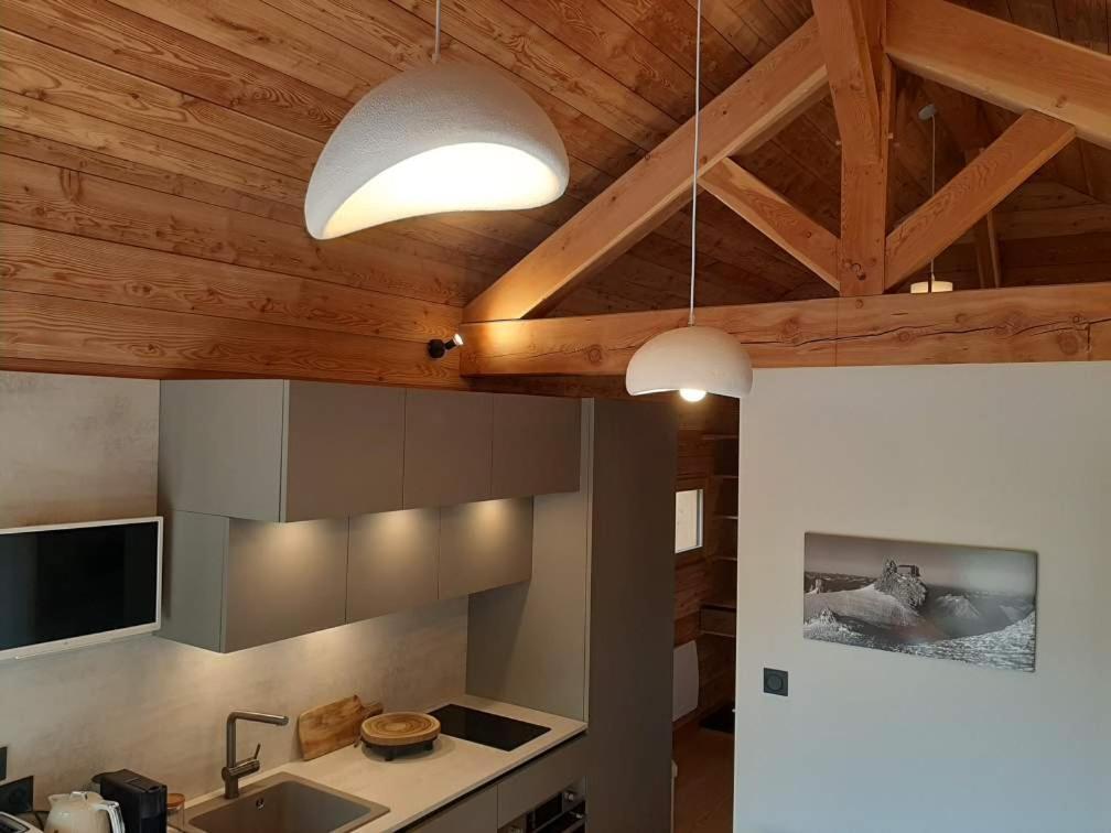Petit Chalet Neuf Independant 2 Pers "La Cabane De Jean " Бриансон Экстерьер фото